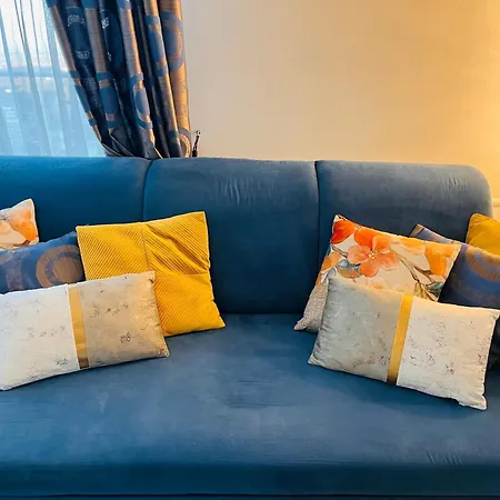 Panoramic Loft-large Terrace-free Garage براشوف