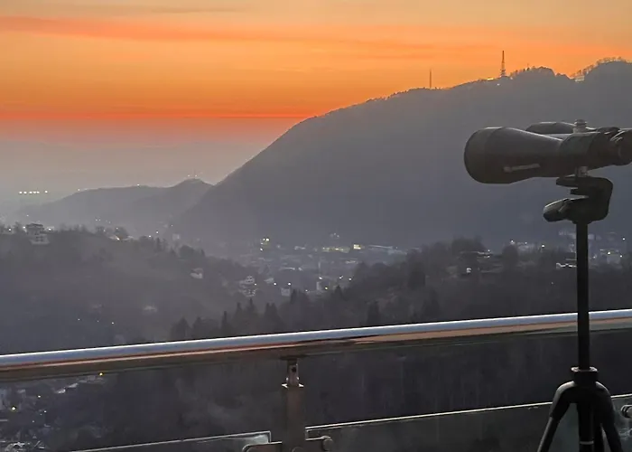 Panoramic Loft-large Terrace-free Garage דירה בראשוב