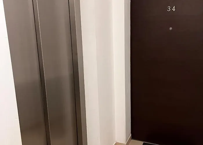 Panoramic Loft-large Terrace-free Garage בראשוב