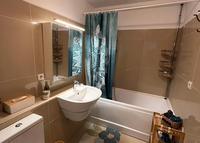 Panoramic Loft-large Terrace-free Garage דירה